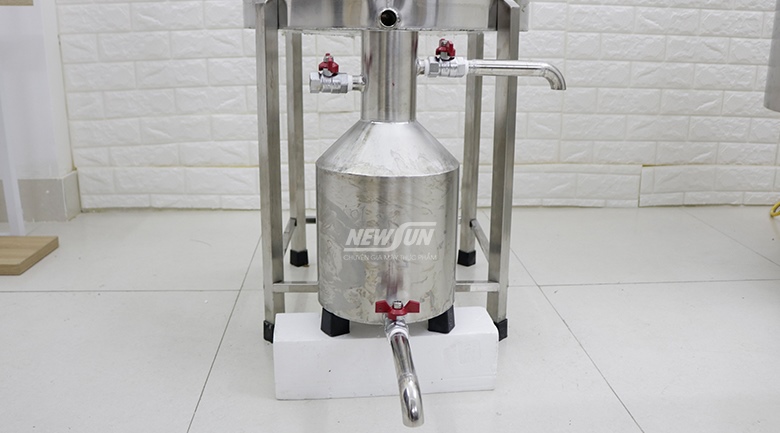 Bình tách tinh dầu từ hỗn hợp tinh dầu và nước 